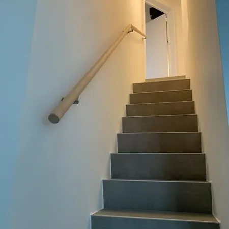 Separe Avec Parking Dans Apartament